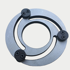 國(guó)產(chǎn)精工液壓卡盤(pán)修爪器